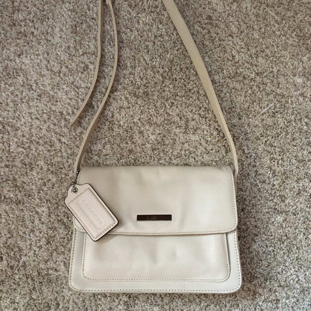White leather coach purse